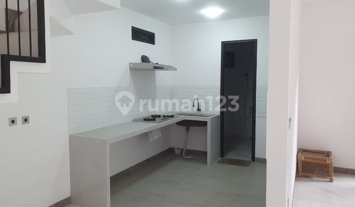 Beautiful Minimalist House in Sariwangi, North Bandung 2