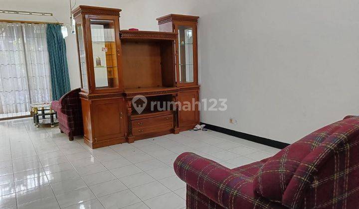 Rumah Cantik Semi Furnised Di Setraduta Kota Bandung 2