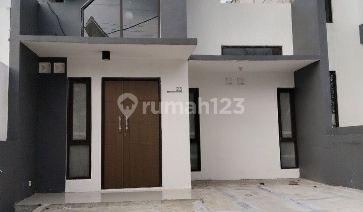 RUMAH BARU MINIMALIS DI UJUNGBERUNG KOTA BANDUNG RUMAH BARU MINIMALIS DI UJUNGBERUNG KOTA BANDUNG