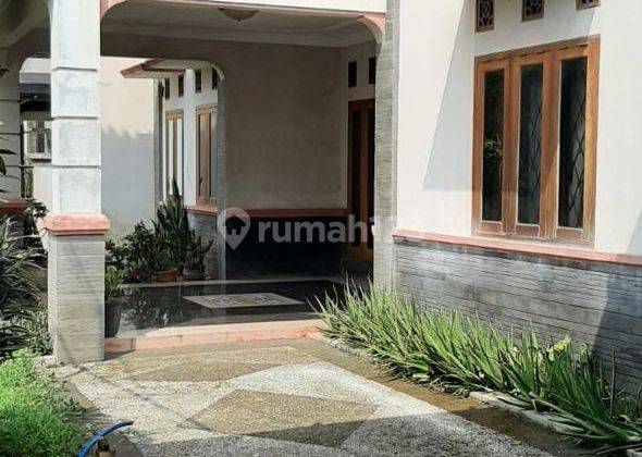 Rumah Luas 2 Lantai SHM di Komplek Arya Graha, Bandung 1