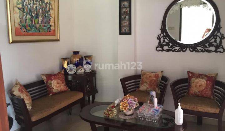 Rumah Cantik Dalam Komplek Palem Permai Bandung 2