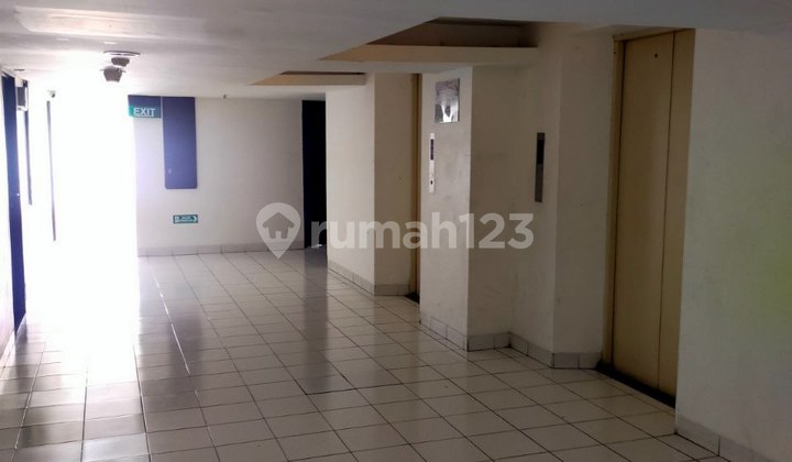 FULLY FURNISHED STUDIO APARTMENT IN JARRDIN CIHAMPELAS, BANDUNG CITY 2