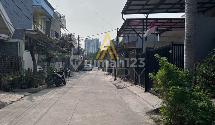 For Sale Standard House Kelapa Hibrida Kelapa Gading 6X15 South Facing 2
