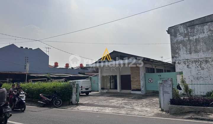 Old House Land Area Pramuka 712 m Near MRT