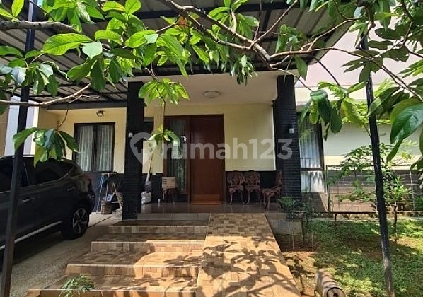 Hoek Verdant Ville The Icon BSD 218m 5+1KT SHM Semi Furnished