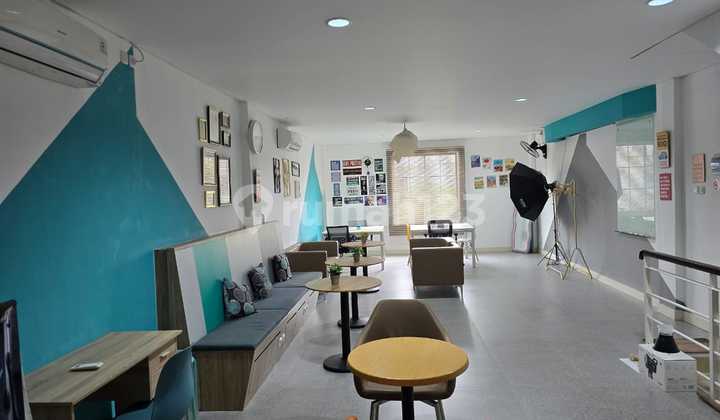 Rukan Eksklusif PIK 1 Rapi Siap Pakai Sangat Cocok Untuk Kantor Rukan Eksklusif PIK 1 Rapi Siap Pakai Sangat Cocok Untuk Kantor