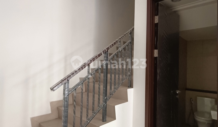 Rumah Cluster Cleveland PIK 2 8x12,5 3+1KT Free AC Siap Huni 2