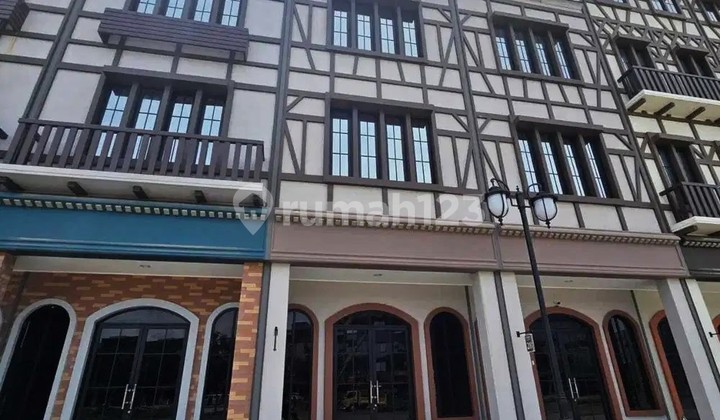 For Quick Sale: Euro Asia Shop House PIK 2 Boulevard 4.5x20, Strategically Located Near Hermina Hospital