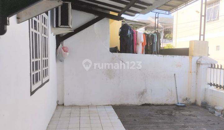 Rumah dalam komplek dekat Plaza pondok gede  2