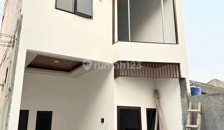 Rumah Mimimalis Dekat Stasiun Lrt Dan Pintu Tol 1