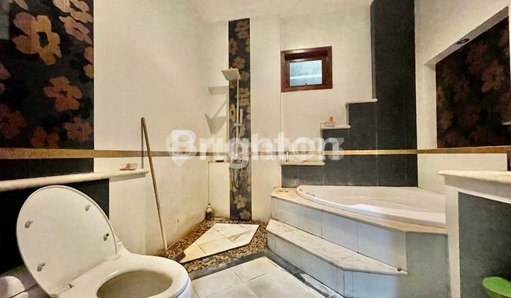 Rumah Mewah kawasan Elit Full Furnish 2lt di Menteng 2
