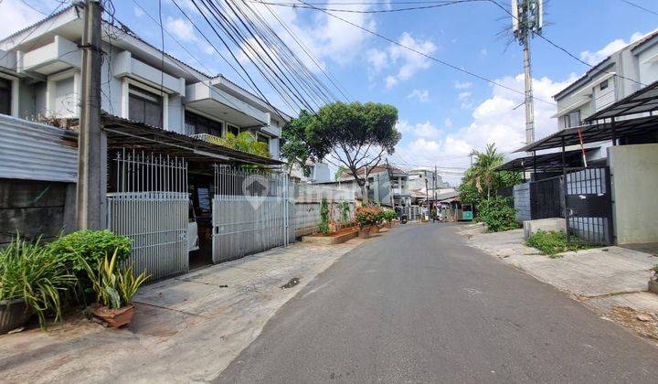 Rumah Modern Cantik 2lt Full Furnish Di Duta Permai, Jakbar 1