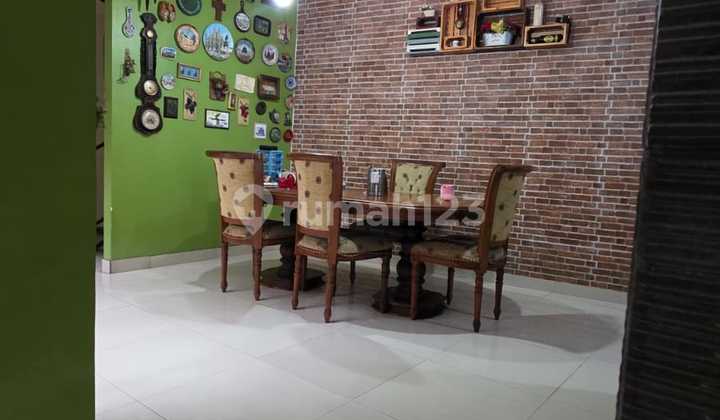 Dijual Rumah Luas di Jl. Cikoko Barat, Pancoran - Dekat Kawasan Tebet 2