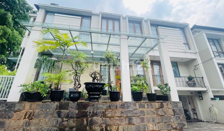 Rumah Modern dengan Private Pool di Ampera Jakarta Selatan