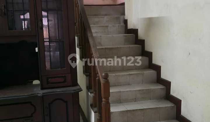 Dijual Rumah 2 Lantai di Jl. Pancoran Timur - Jakarta Selatan, Cocok untuk Hunian atau Usaha 2