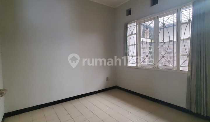 DIJUAL CEPAT! Rumah HOEK Cluster Pinus Graha Raya Bintaro, LT 151m² 2