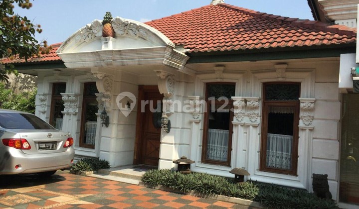Dijual cepat rumah bagus luas nyaman di Pondok Indah Dijual cepat rumah bagus luas nyaman di Pondok Indah