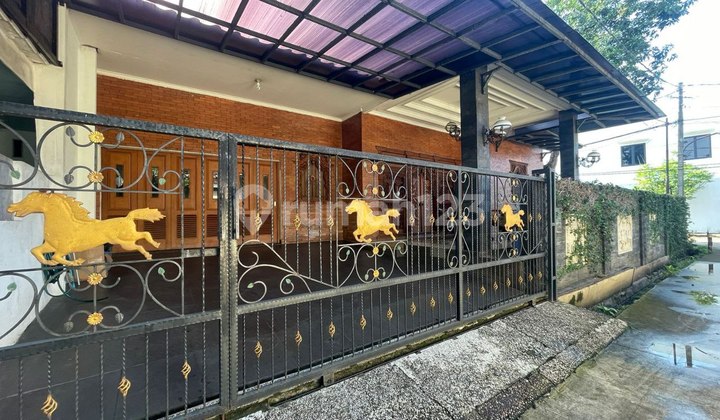 Rumah Bagus Terawat Kokok Nempel Dengan Galaxy Pekayon Jatiasih