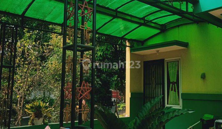 Rumah kokoh hook siap huni dalam cluster one gate system' kotawisata cibubur 2