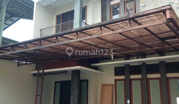 Rumah second siap huni terawat dalam townhous Kranggan Cibubur  1