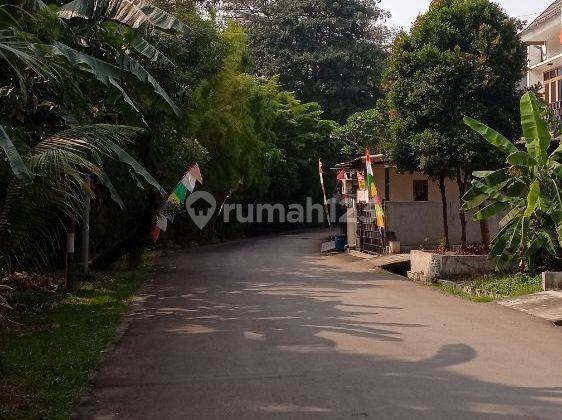 Rumah 2 lantai kokoh apik di perumahan elit Jatinegara baru  1