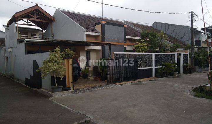 Rumah dijual hadap Timur dekat ke jalan raya  jati makmur  1