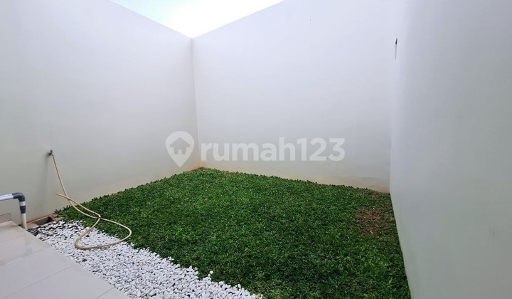 Rumah Baru 2 Lantai Scandinavian Modern Dekat Tol Jati Asih Bekasi 2