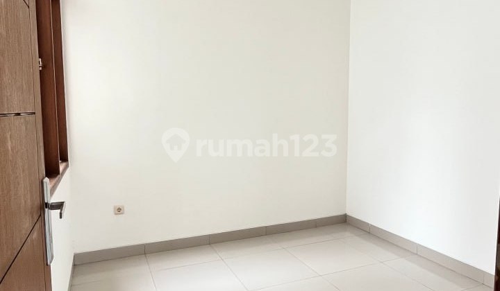 Rumah Mewah Design Modern Klasik Di Pusat Kota Bekasi