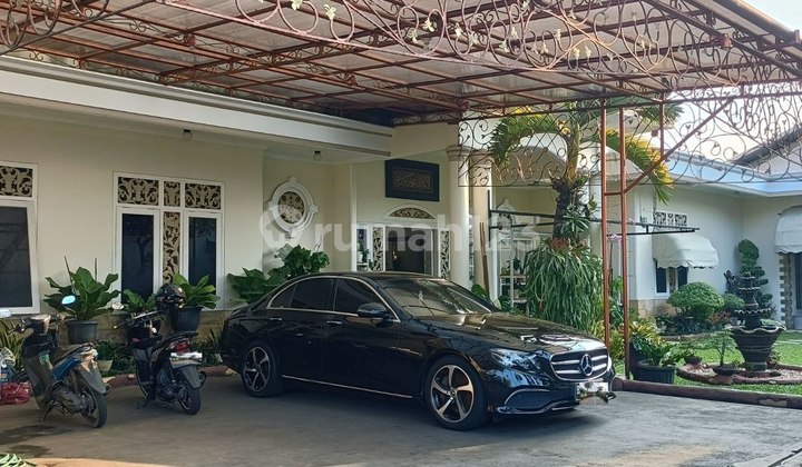 1.5-Story Landed House Fully Furnished Strategic Cibubur Toll Access