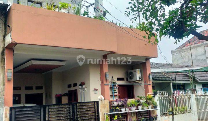 Rumah 2 Lantai Siap Huni Setu Semi Furnished 15 menit Tol Grand Wisata 2