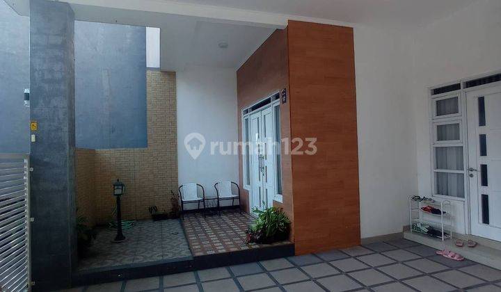 Rumah 2 Lantai Fasilitas Kolam Renang 12 Menit Tol  Kopo Bandung 2