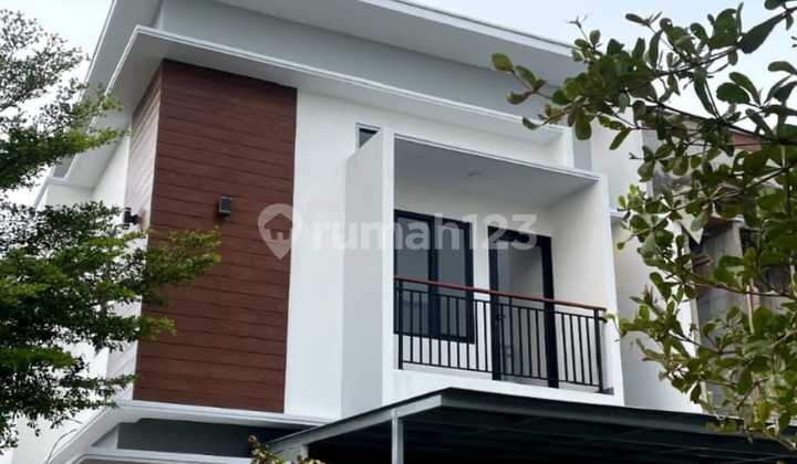 Couple House 2 Floors Complete Facilities Beside Babelan Road Couple House 2 Floors Complete Facilities Beside Babelan Road