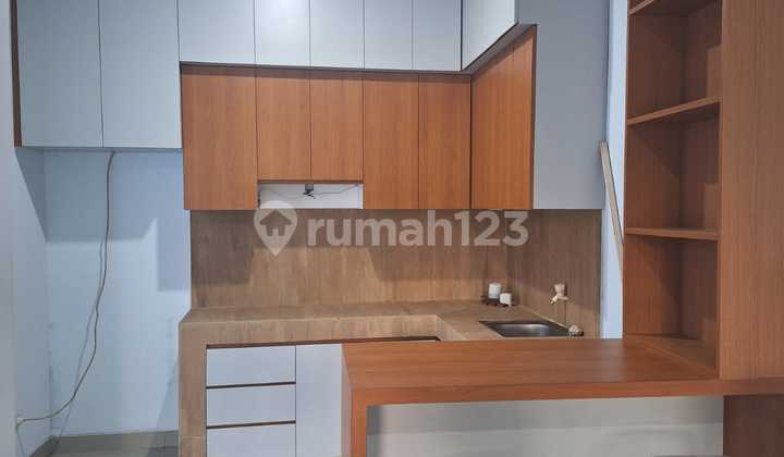 Rumah 2 Lantai Shm Dalam Cluster Jati Asih Bekasi 2