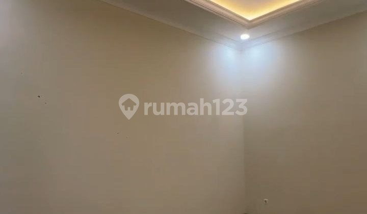 Rumah Baru Luxury 2.5 Lantai Dalam Komplek Duren Sawit Jakarta Timur 2