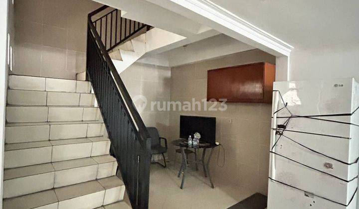 Rumah 4 Lantai Pusat Metropolitan Sudirman Jakarta Selatan 2