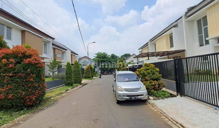 Rumah baru 2 lantai Dalam perumahan Asri Bogor di Wu 1