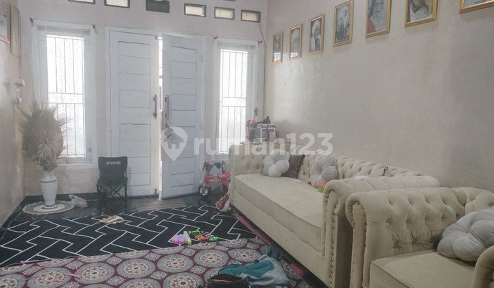 Rumah 3Lantai Dekat Kampus Otista Jakarta Timur Rumah 3Lantai Dekat Kampus Otista Jakarta Timur
