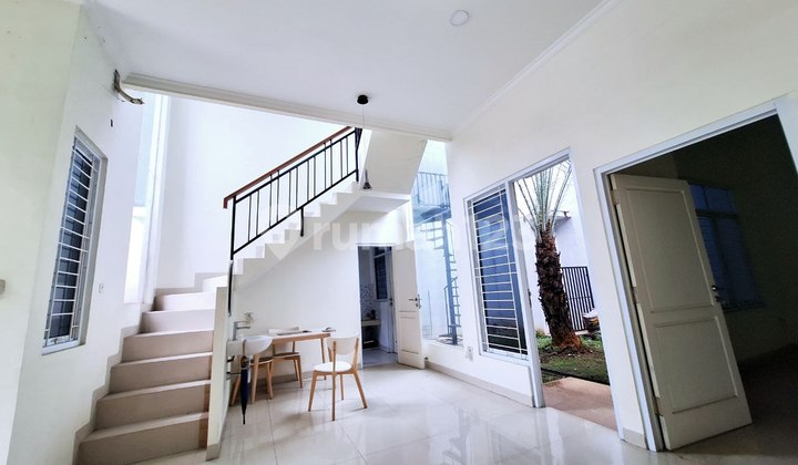 Rumah 2 Lantai Siap Huni Grand Galaxy Bekasi 2