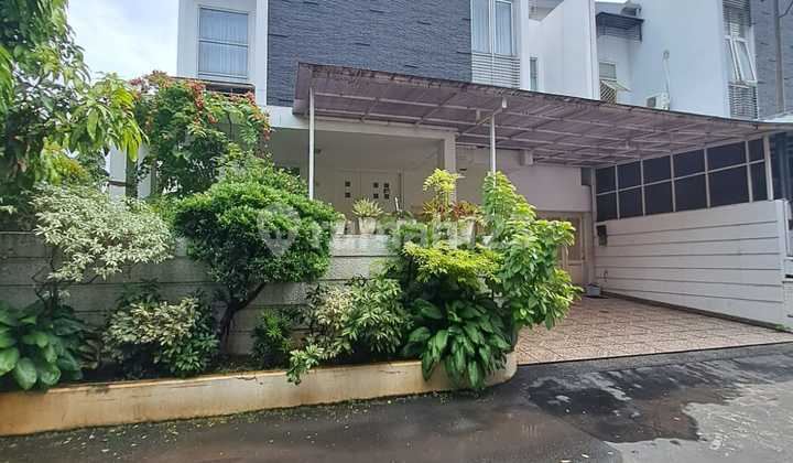 Jual Cepat Rumah Furnished Ada Swimpool Duren Sawit Jakarta Timur Jual Cepat Rumah Furnished Ada Swimpool Duren Sawit Jakarta Timur