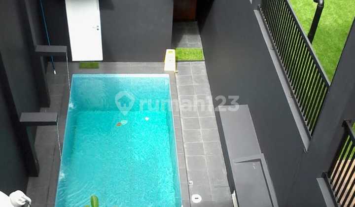 Rumah 2Lantai Private Pool Bintaro Tangerang Selatan