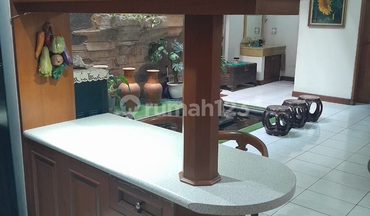 Rumah 2 Lantai Dalam Komplek Duren Sawit 2