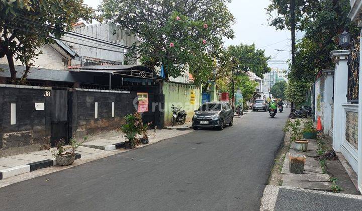 Dijual rumah mewah 3 lantai di Senen Jakarta pusat tanah luas  2