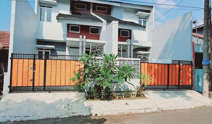Dijual Rumah Siap Huni Di Dalam Perumahan Premium Dekat Ke Sumarecon Bekasi  2