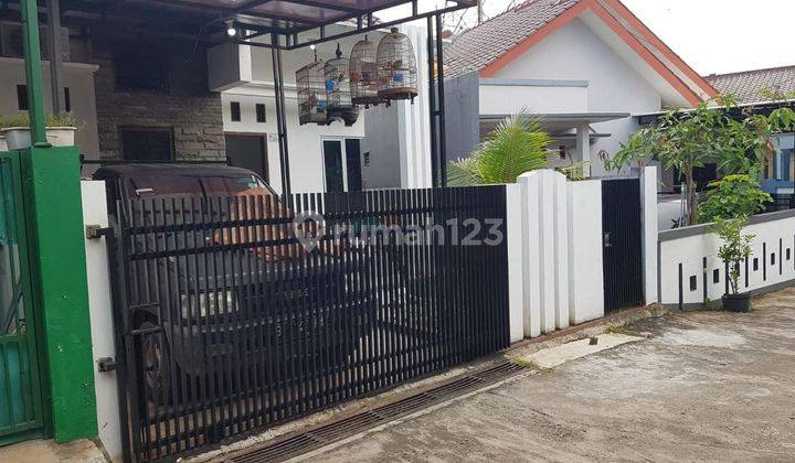 Rumah Luas Terawat Akses 2 Mobil Dekat Galaxy 1