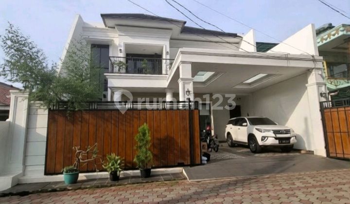 Rumah Mewah Bangunan Baru Design Arsitek Dekat Jatibening 2