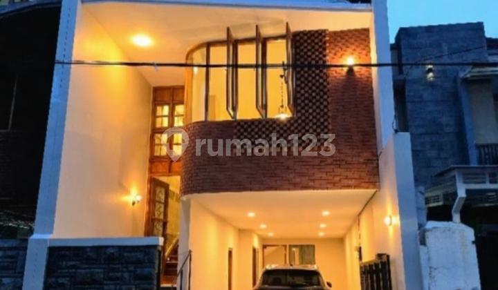 Natural Tropical Brand New House Designed by an Architect Near LRT Rawamangun 2