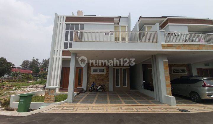 Rumah Premium Exclusive Townhouse Dekat Tebet  1