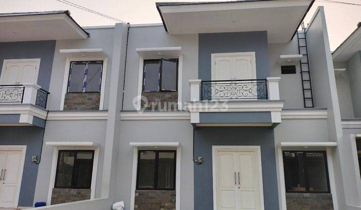 Rumah Cluster Premium dalam Perumahan Jatiwaringin 2