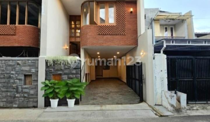 Natural Tropical Brand New House Designed by an Architect Near LRT Rawamangun 1
