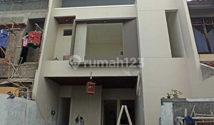 Rumah Baru Modern SHM Dekat Pulomas Rawamangun Rumah Baru Modern SHM Dekat Pulomas Rawamangun